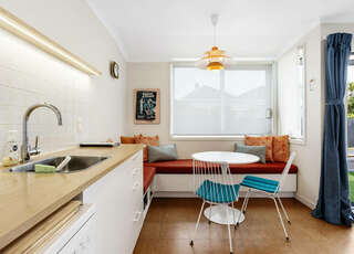 Sunny St Clair Beach Nook